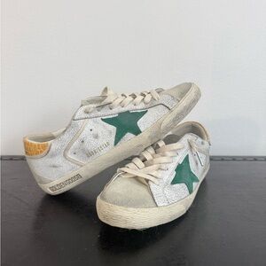 Golden Goose Exclusive Mens Size 41 - White and Green
